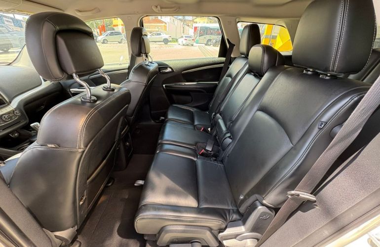 Fiat Freemont 2.4 Precision 16v - Foto #7