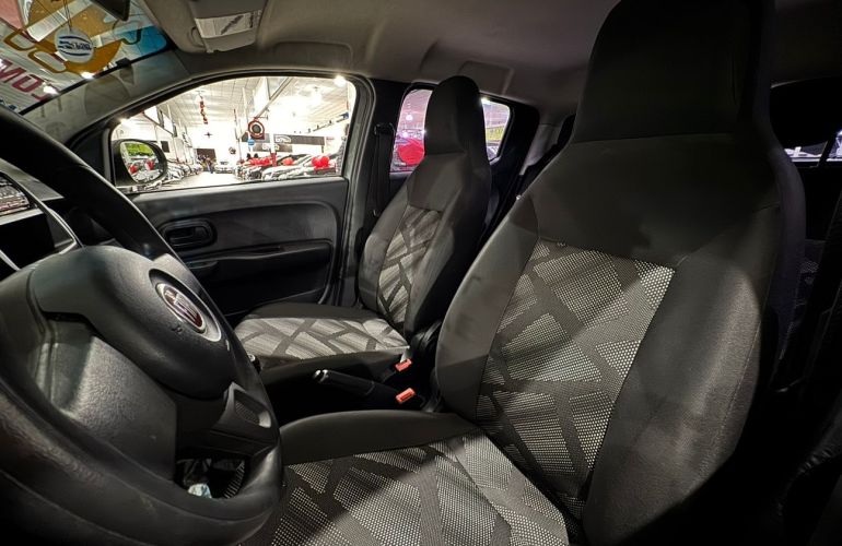 Fiat Mobi 1.0 8V Evo Easy - Foto #8