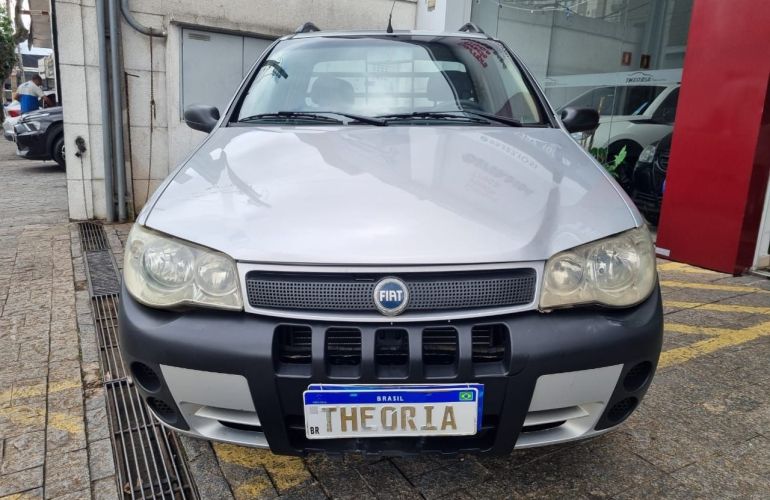 Fiat Strada 1.4 MPi Fire CE 8v - Foto #2