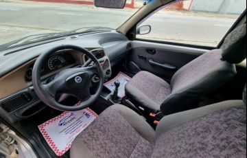 Fiat Strada 1.4 MPi Fire CE 8v - Foto #9