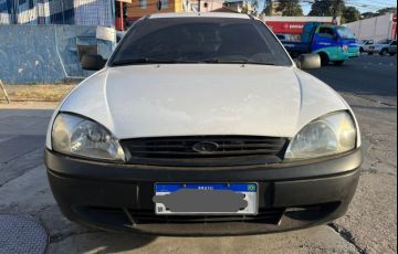 Ford Courier 1.6 MPi L 8v