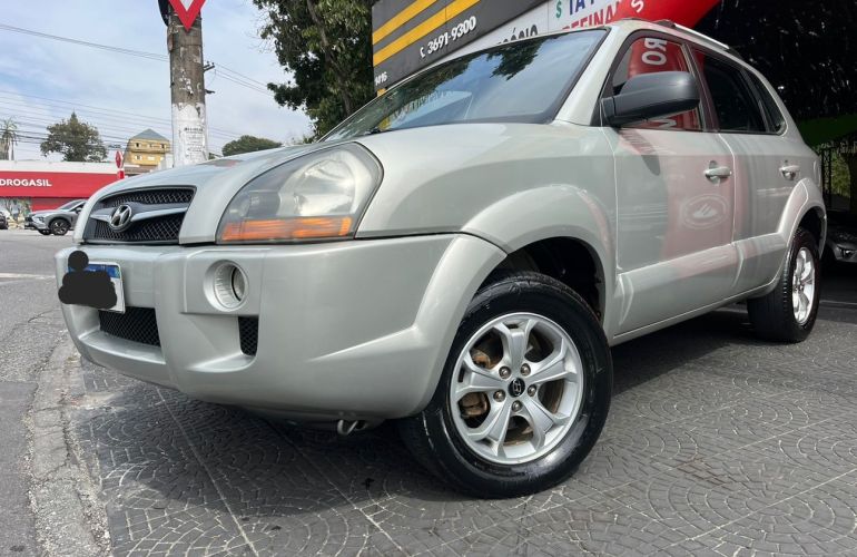 Hyundai Tucson 2.0 MPFi GLS 16V 143cv 2wd - Foto #2