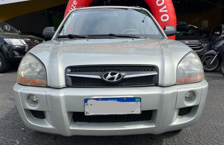 Hyundai Tucson 2.0 MPFi GLS 16V 143cv 2wd - Foto #3