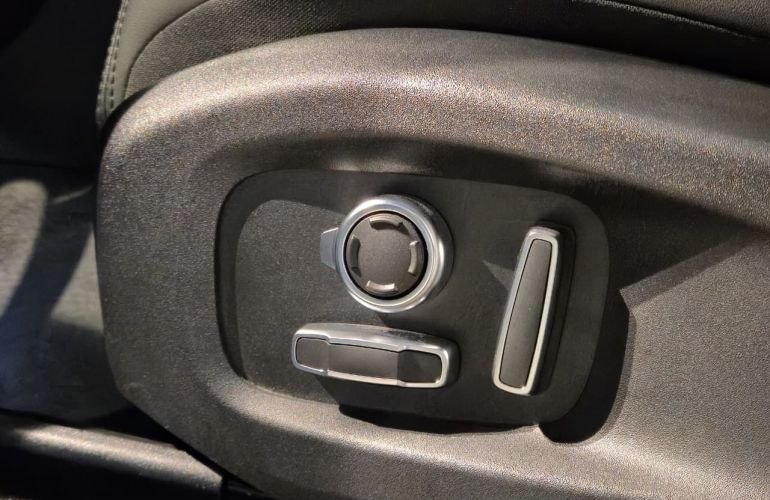 Jaguar F-pace 5.0 V8 Supercharged Svr Awd - Foto #7