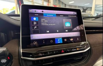 Jeep Commander 1.3 T270 Turbo Overland - Foto #10