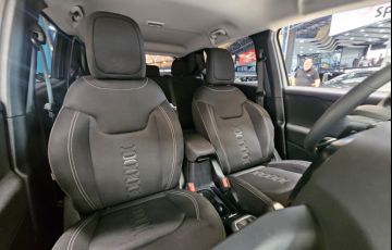 Jeep Renegade 1.3 T270 Turbo Sport Altitude - Foto #10