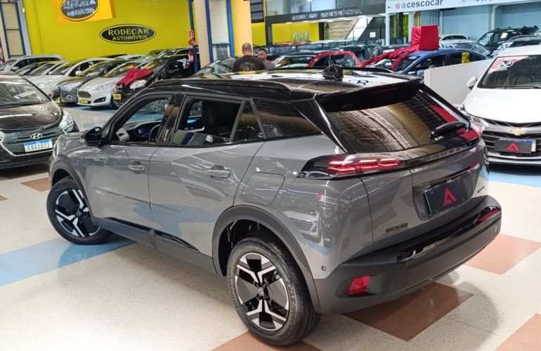 Peugeot 2008 1.0 Turbo 200 Gt - Foto #6
