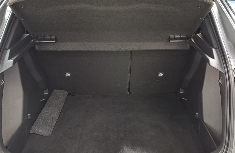 Peugeot 2008 1.0 Turbo 200 Gt - Foto #7