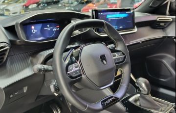 Peugeot 2008 1.0 Turbo 200 Gt - Foto #10
