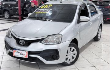 Toyota Etios 1.5 X Sedan 16v - Foto #3