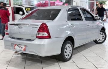 Toyota Etios 1.5 X Sedan 16v - Foto #6
