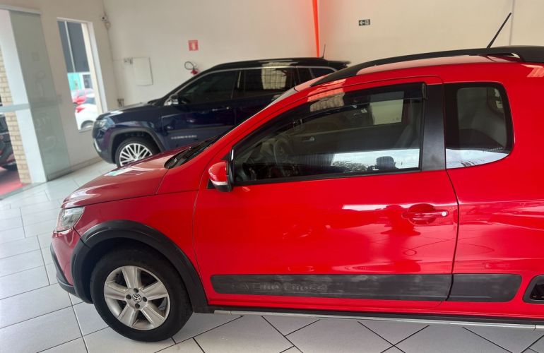 Volkswagen Saveiro 1.6 Cross CE 8v - Foto #3