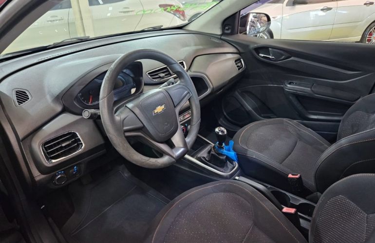 Chevrolet Onix 1.4 LT SPE/4 - Foto #8