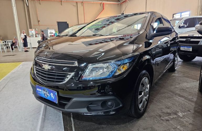 Chevrolet Onix 1.4 LT SPE/4 - Foto #9