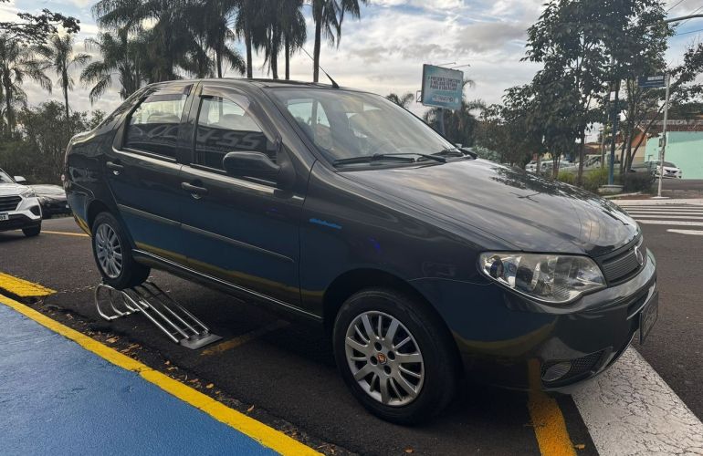 Fiat Siena 1.0 MPi El Celebration 8v - Foto #3