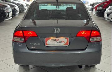 Honda Civic 1.8 LXS 16v - Foto #5
