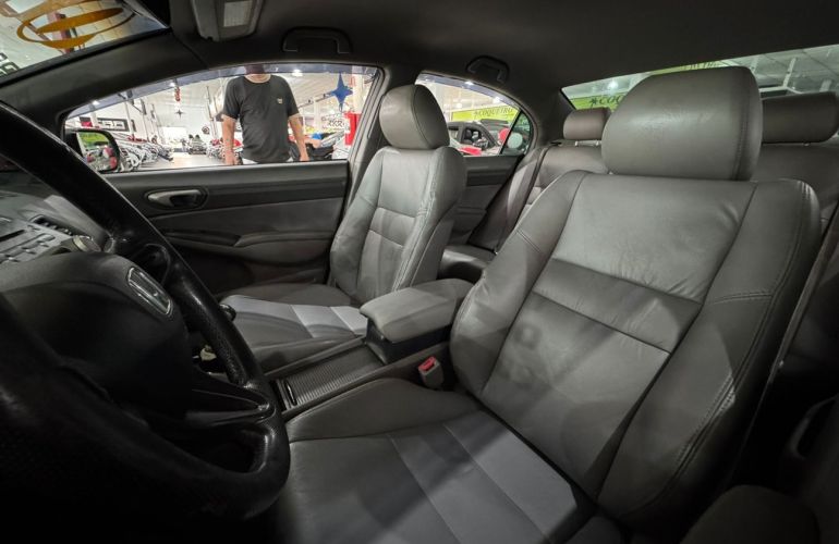 Honda Civic 1.8 LXS 16v - Foto #7