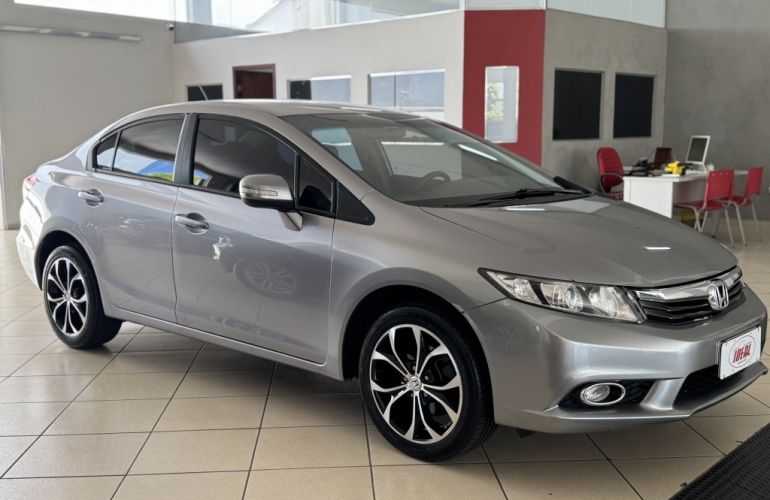 Honda Civic LXR 2.0 i-VTEC (Aut) (Flex) - Foto #3