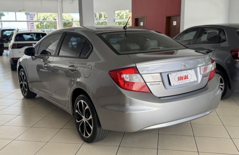 Honda Civic LXR 2.0 i-VTEC (Aut) (Flex) - Foto #6