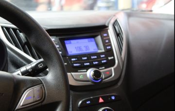 Hyundai Hb20 1.6 Comfort Plus 16v - Foto #7