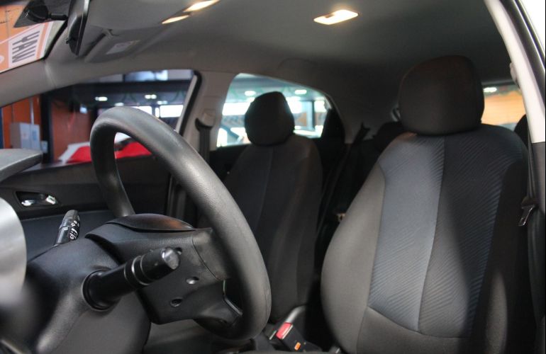 Hyundai Hb20 1.6 Comfort Plus 16v - Foto #10