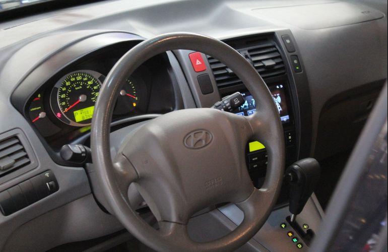 Hyundai Tucson 2.0 MPFi GLS 16V 143cv 2wd - Foto #4