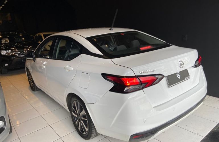 Nissan Versa 1.6 16V Flex Advance Xtronic - Foto #6