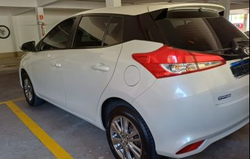 Toyota Yaris 1.5 XL Plus Connect CVT - Foto #6