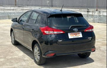 Toyota Yaris 1.5 16V Sedan Xls Connect Multidrive - Foto #2