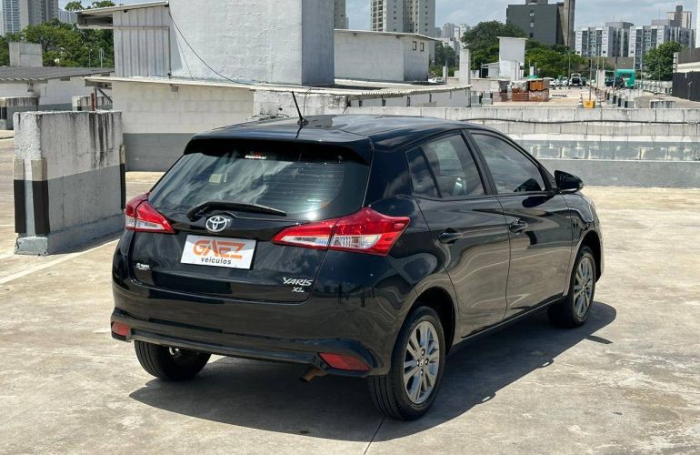 Toyota Yaris 1.5 16V Sedan Xls Connect Multidrive - Foto #3