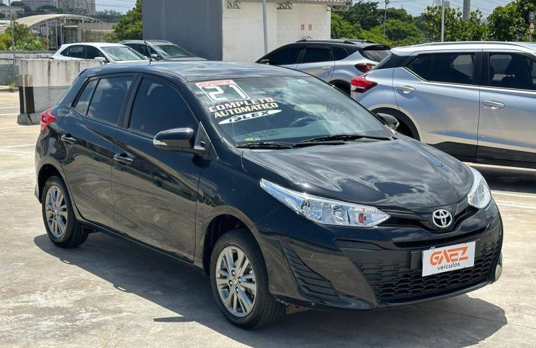 Toyota Yaris 1.5 16V Sedan Xls Connect Multidrive - Foto #4