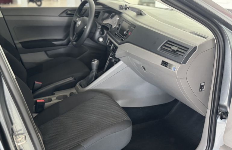 Volkswagen Polo 1.6 MSI (Flex) - Foto #8