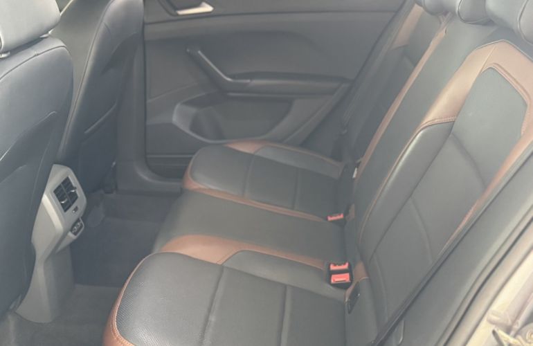 Volkswagen T-Cross 1.0 200 TSI Comfortline (Aut) - Foto #9