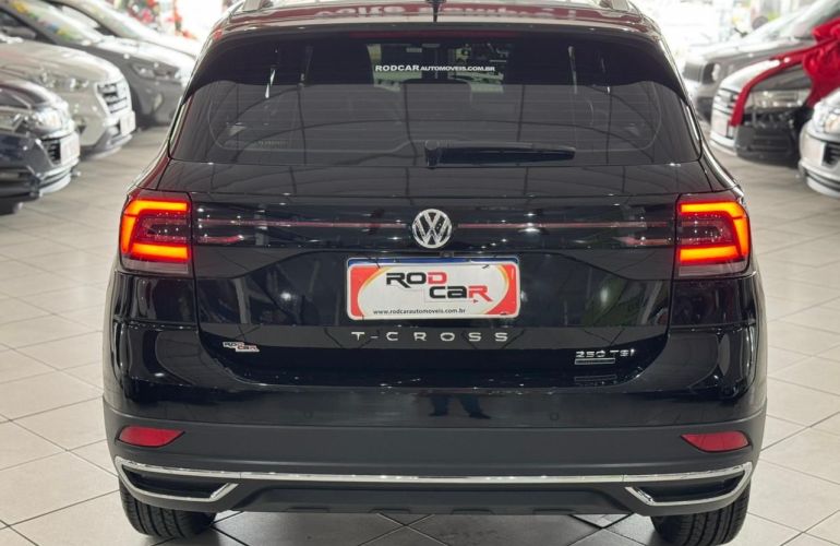 Volkswagen T-cross 1.4 250 TSi Total Highline - Foto #5