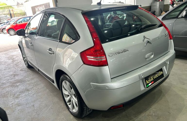 Citroën C4 2.0 Exclusive Sport 16V Flex 4p Manual - Foto #3