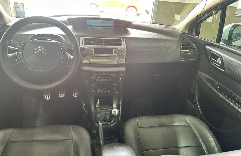 Citroën C4 2.0 Exclusive Sport 16V Flex 4p Manual - Foto #9