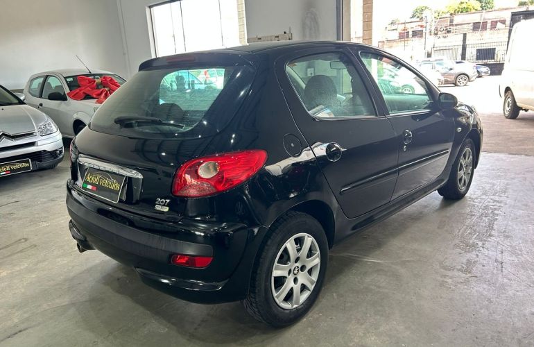 Peugeot 207 1.4 Xr 8V Flex 4p Manual - Foto #2