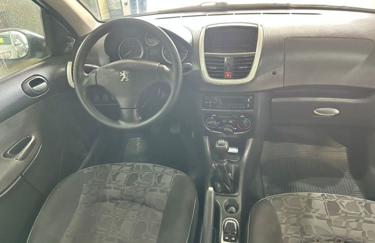 Peugeot 207 1.4 Xr 8V Flex 4p Manual - Foto #9
