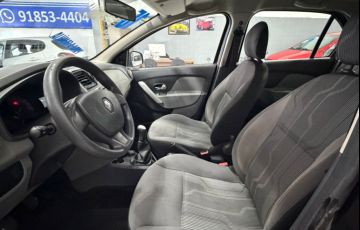 Renault Logan Expression 1.0 16V (Flex) - Foto #9