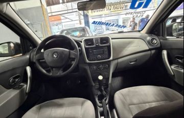 Renault Logan Expression 1.0 16V (Flex) - Foto #10