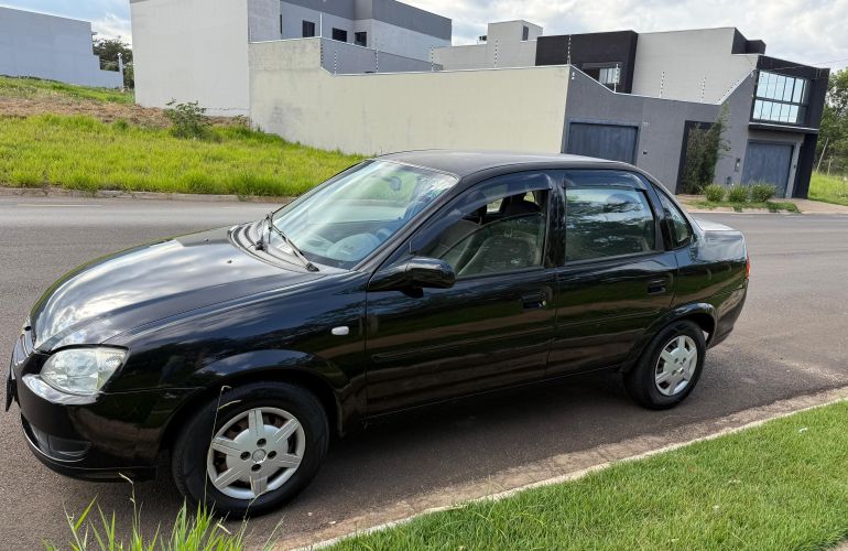 Chevrolet Classic LS 1.0 VHCE (Flex) - Foto #2