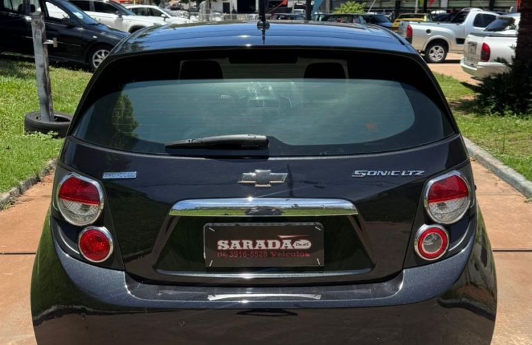 Chevrolet Sonic 1.6 LTZ 16v - Foto #6