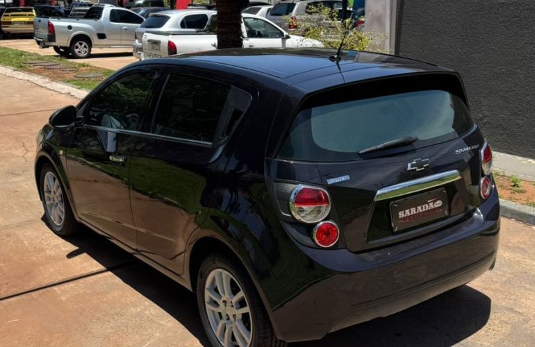 Chevrolet Sonic 1.6 LTZ 16v - Foto #8