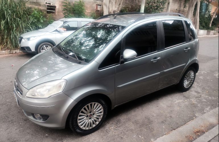 Fiat Idea Attractive 1.4 8V (Flex) - Foto #3