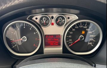 Ford Focus 2.0 Titanium Hatch 16v - Foto #5