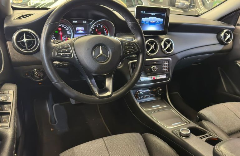 Mercedes-Benz Gla 200 1.6 Cgi Style 7g-dct - Foto #8