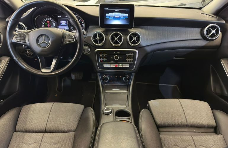 Mercedes-Benz Gla 200 1.6 Cgi Style 7g-dct - Foto #9