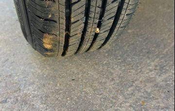 Volkswagen Gol 1.0 Mi 8V G.vi - Foto #9