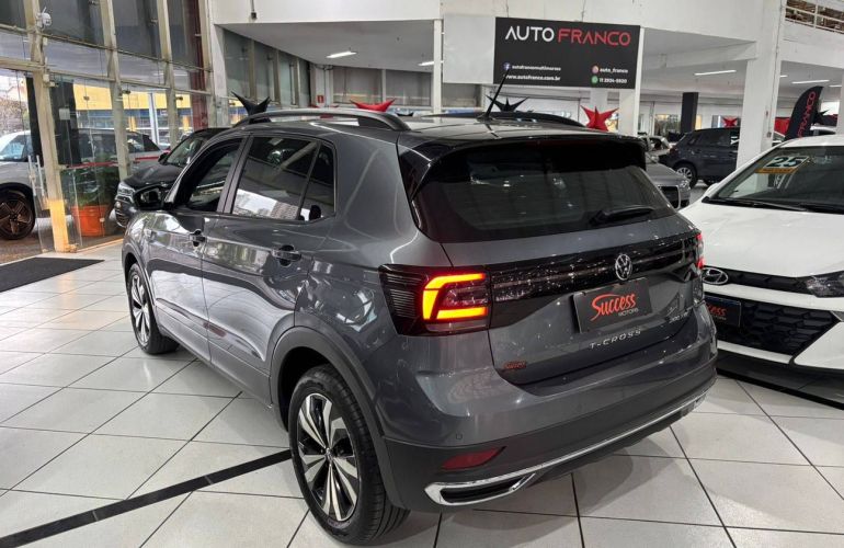 Volkswagen T-cross 1.0 200 TSi Total Comfortline - Foto #4