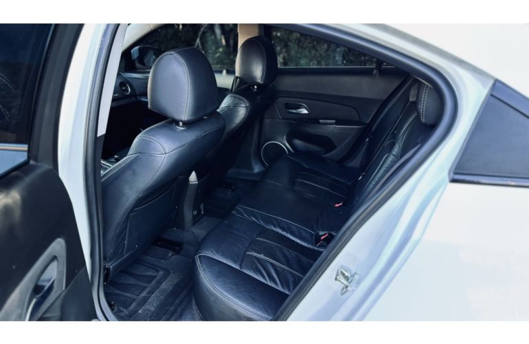 Chevrolet Cruze LT 1.8 16V Ecotec (Flex) - Foto #6